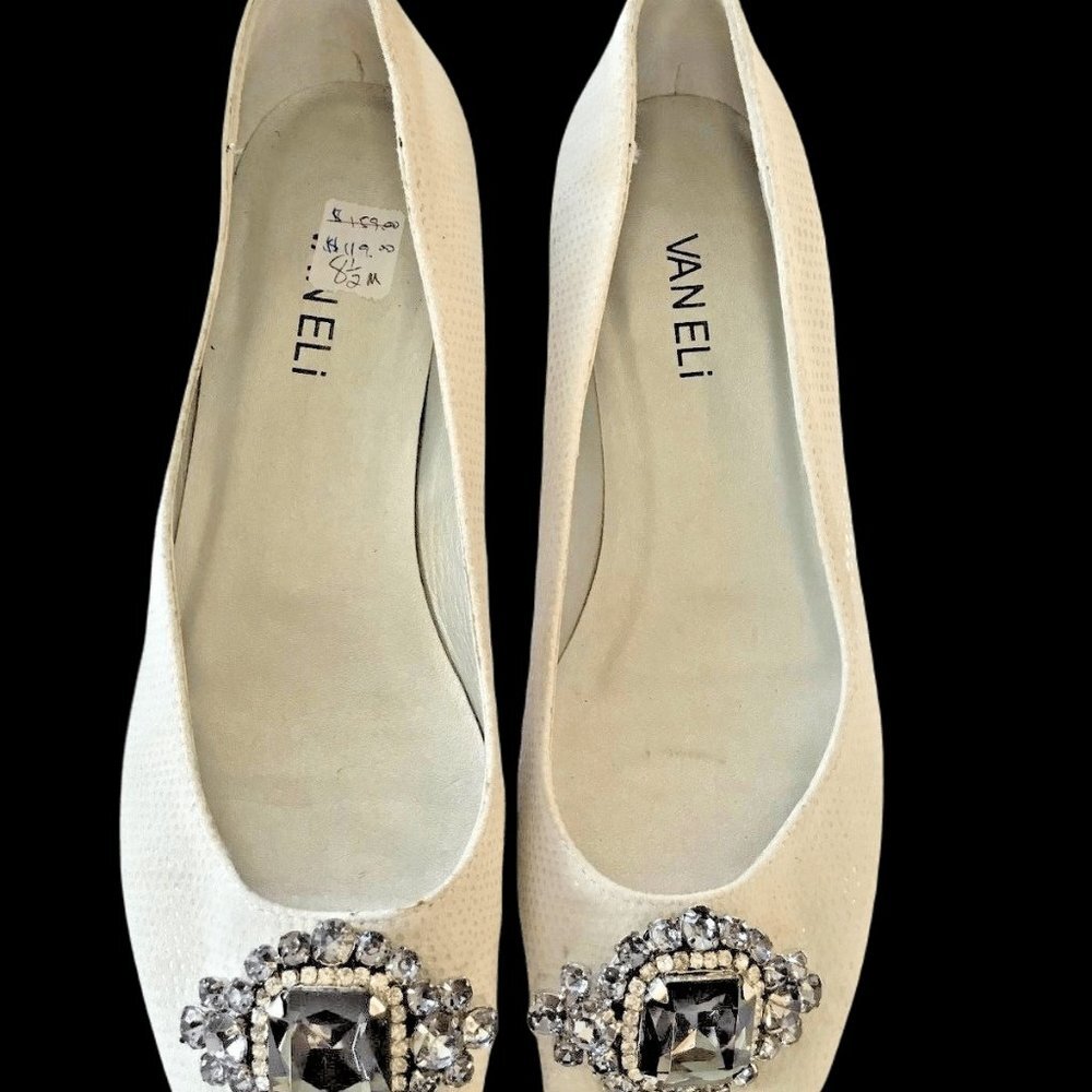 Vaneli Champagne Rhinestone Faux Snake & Suede 8.5